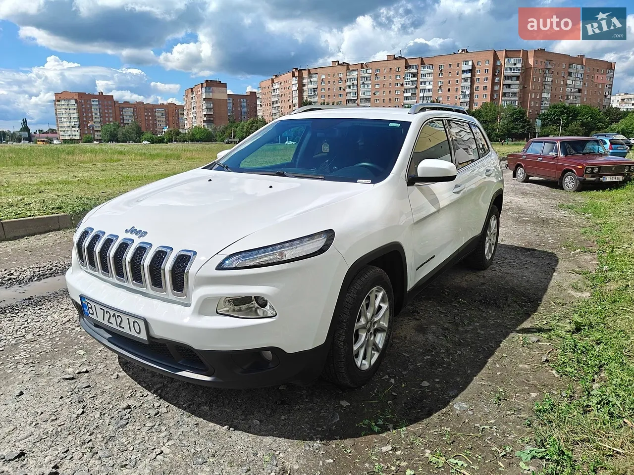 2019 Jeep Cherokee - мініатюра 13