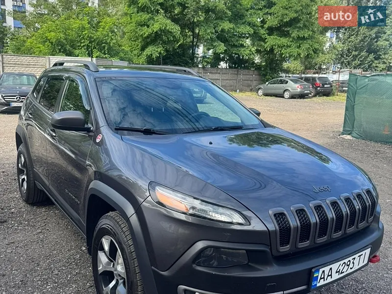 Jeep Cherokee