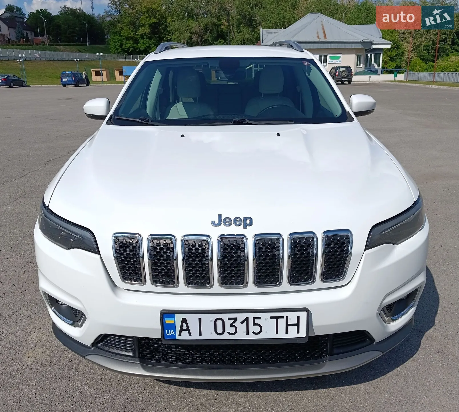 2019 Jeep Cherokee - фото 1