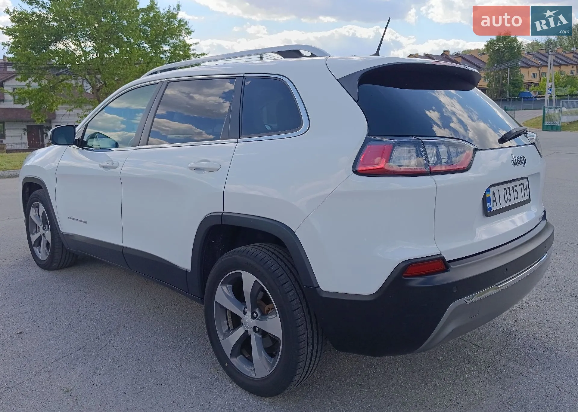 2019 Jeep Cherokee - мініатюра 7