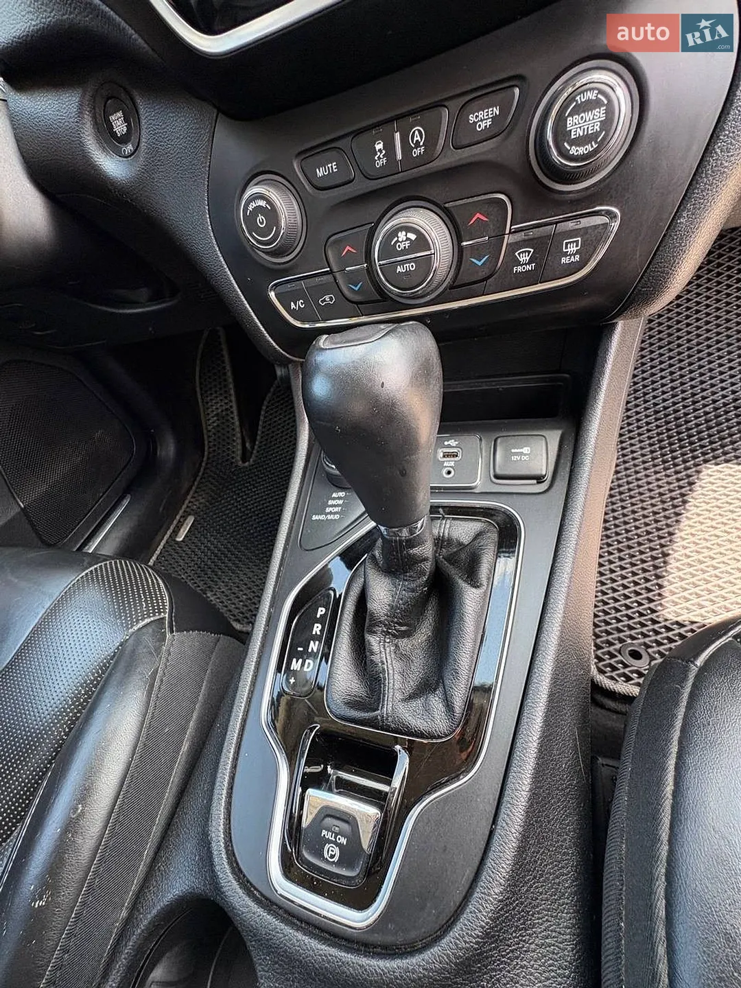 2018 Jeep Cherokee - мініатюра 6
