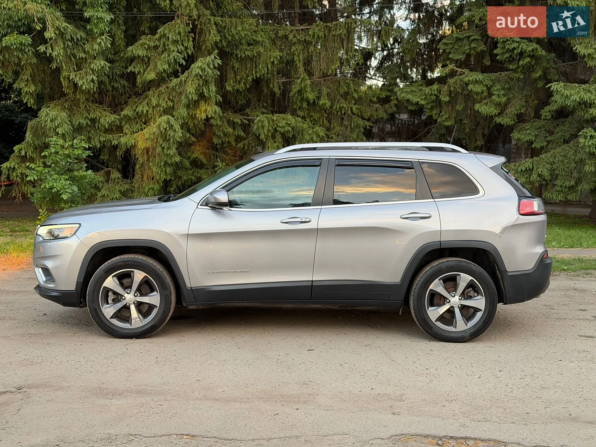 2019 Jeep Cherokee - мініатюра 5