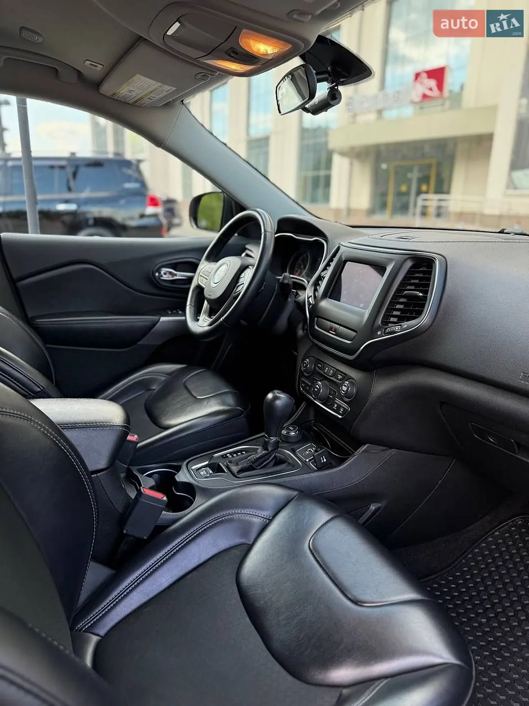 2018 Jeep Cherokee - мініатюра 30