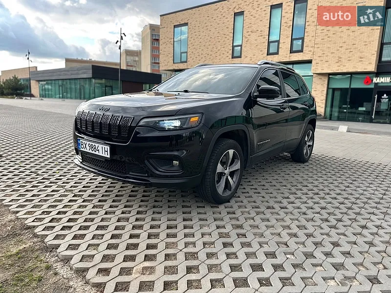 Jeep Cherokee