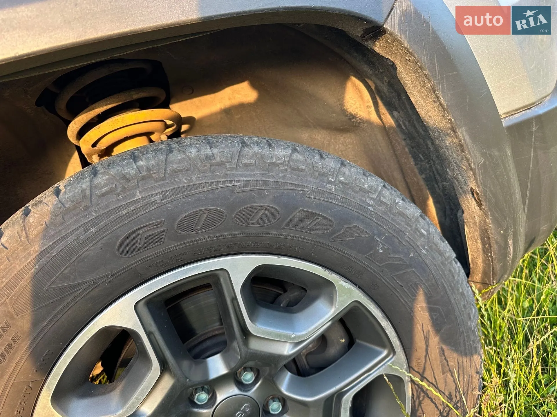 2019 Jeep Cherokee - мініатюра 21