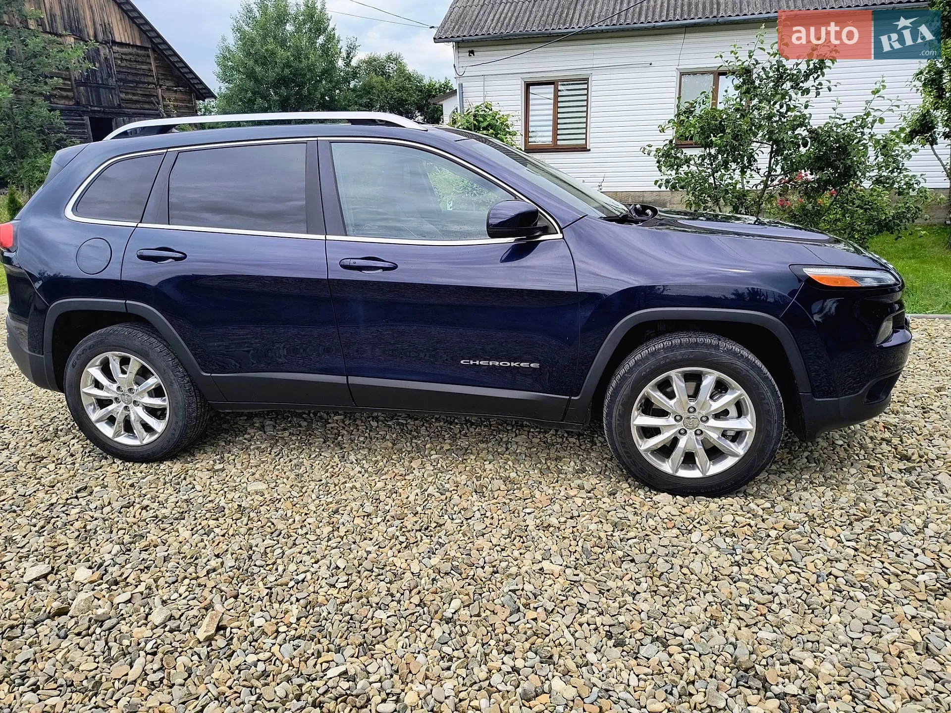 2014 Jeep Cherokee - мініатюра 2