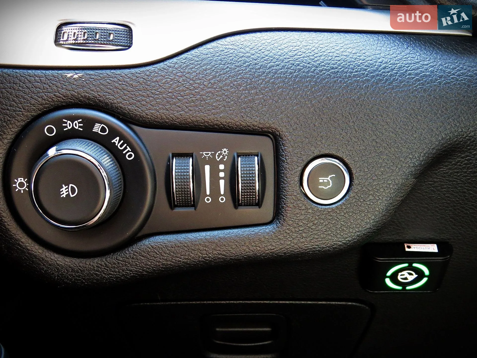 2016 Jeep Cherokee - мініатюра 12