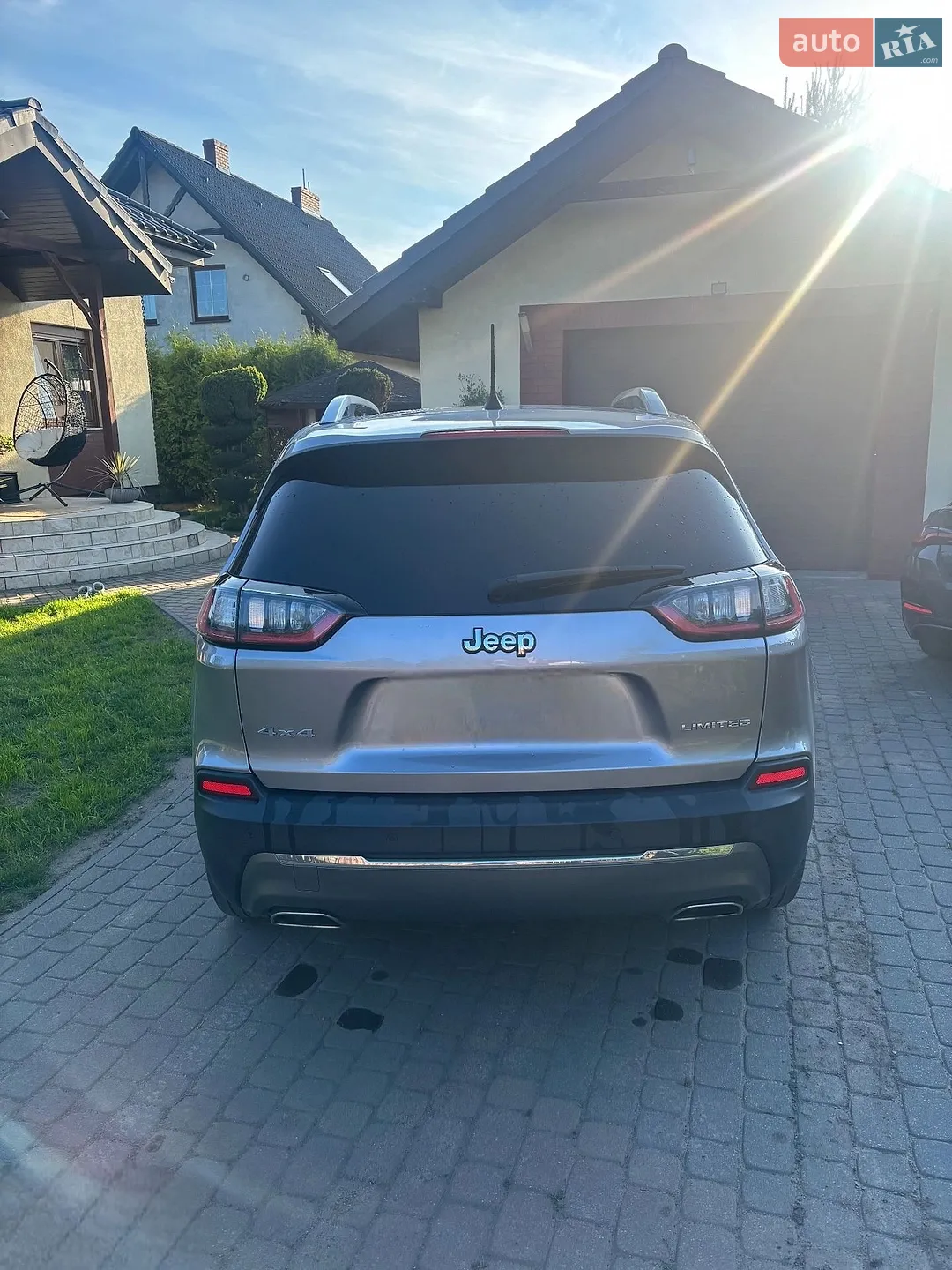 2019 Jeep Cherokee - мініатюра 5