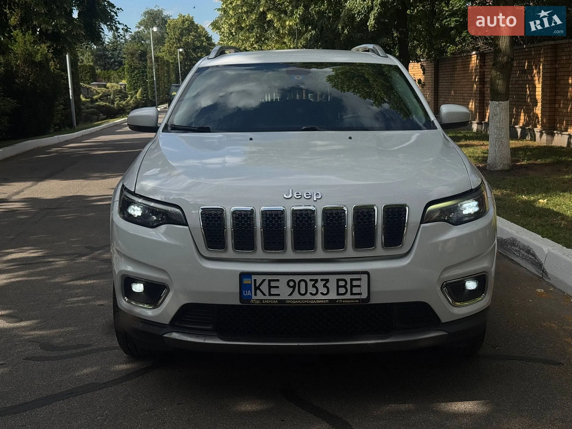 2020 Jeep Cherokee - мініатюра 2
