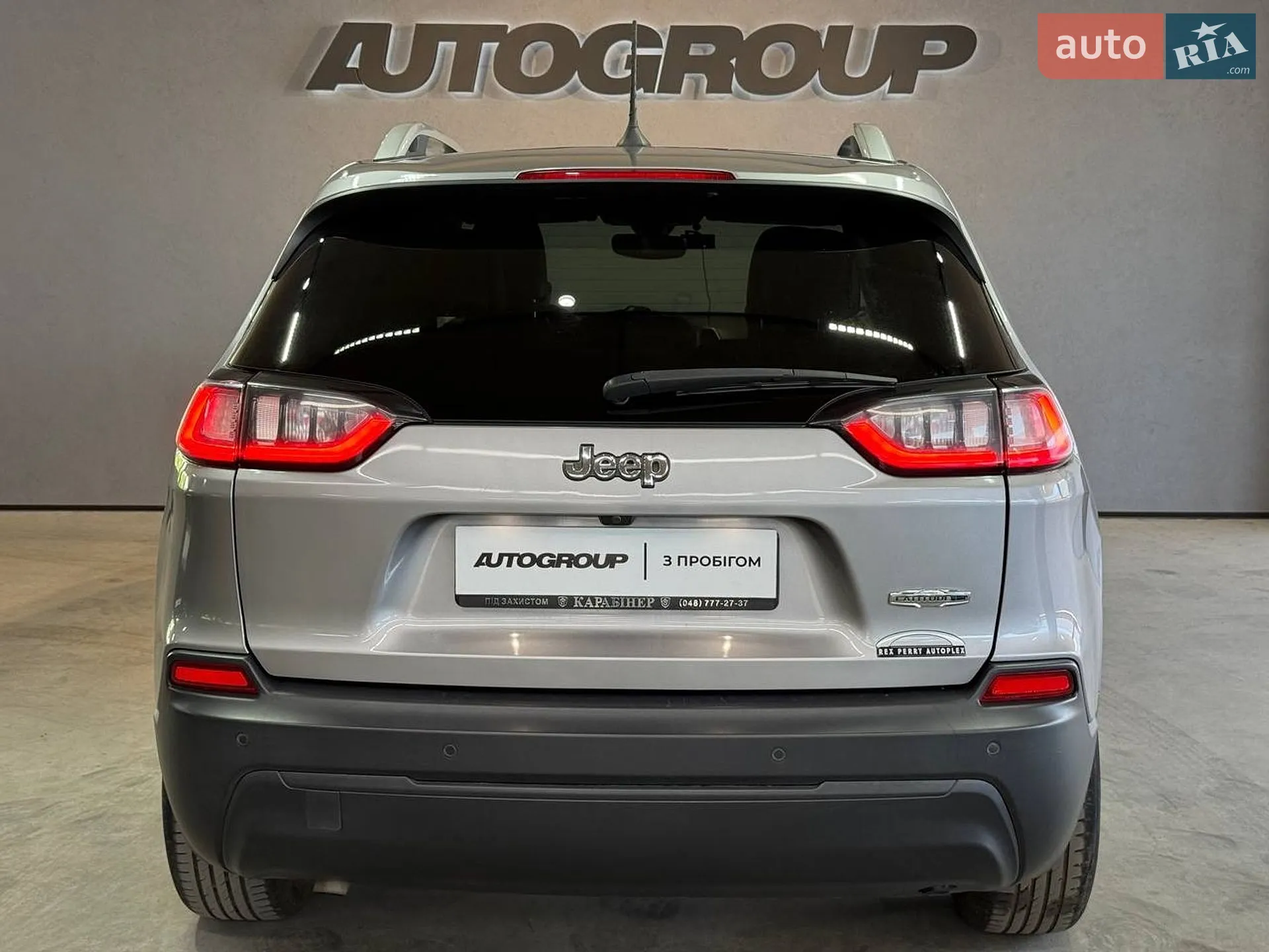 2019 Jeep Cherokee - мініатюра 7