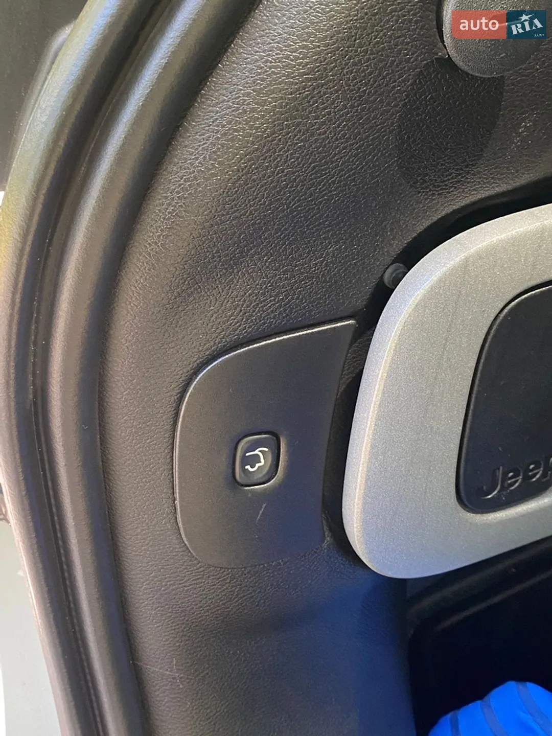 2015 Jeep Cherokee - мініатюра 9
