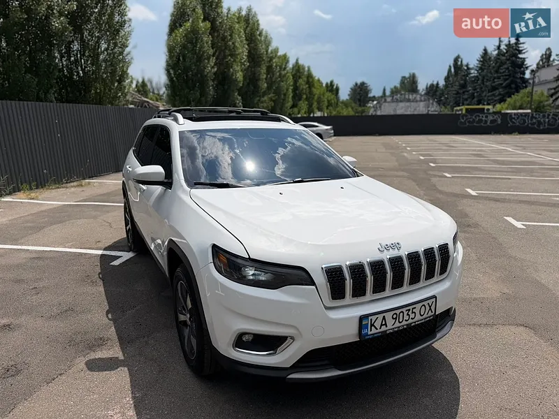 Jeep Cherokee