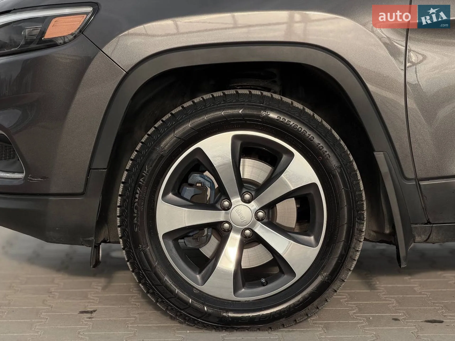 2019 Jeep Cherokee - мініатюра 31