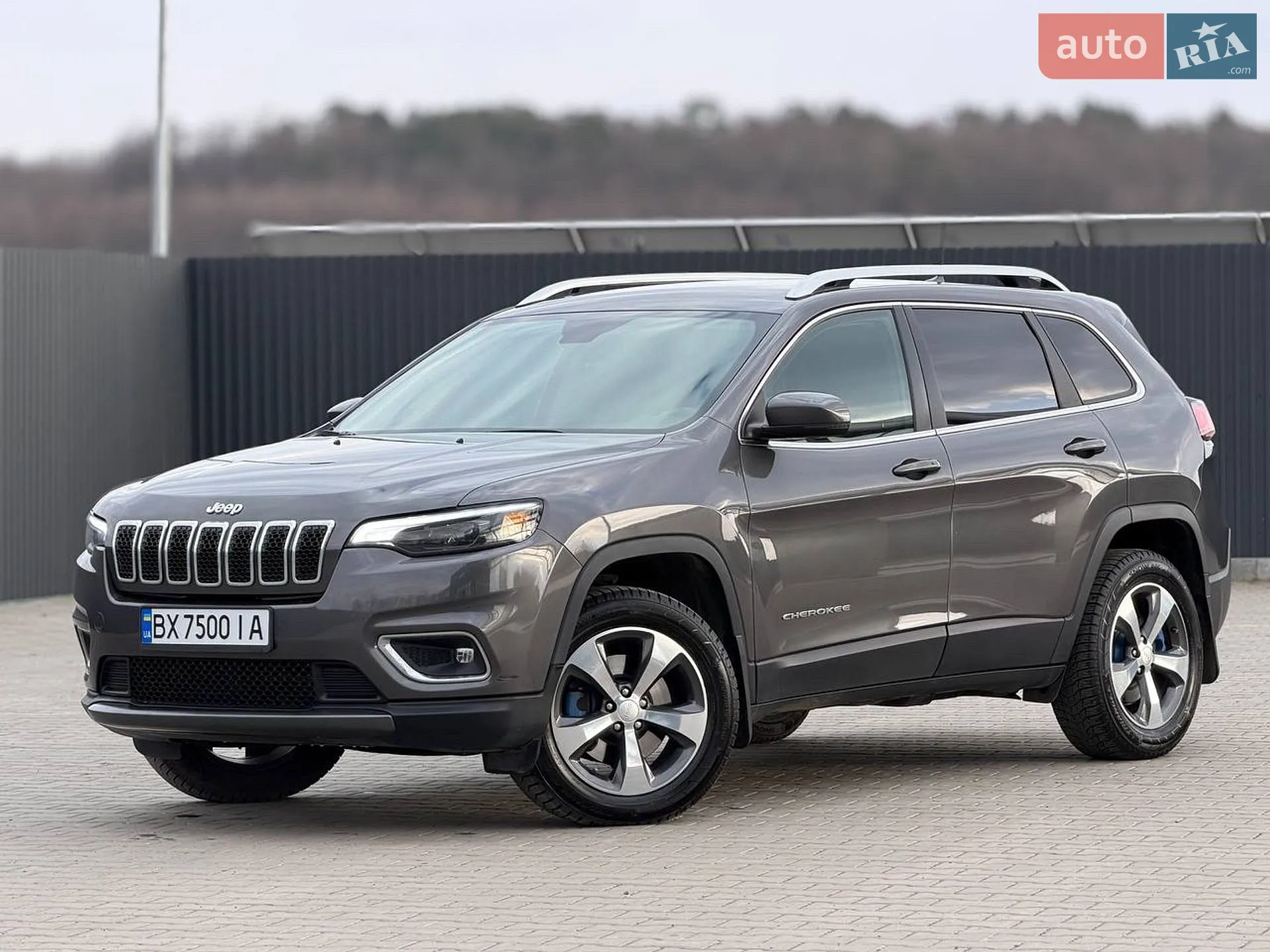 2019 Jeep Cherokee - мініатюра 42