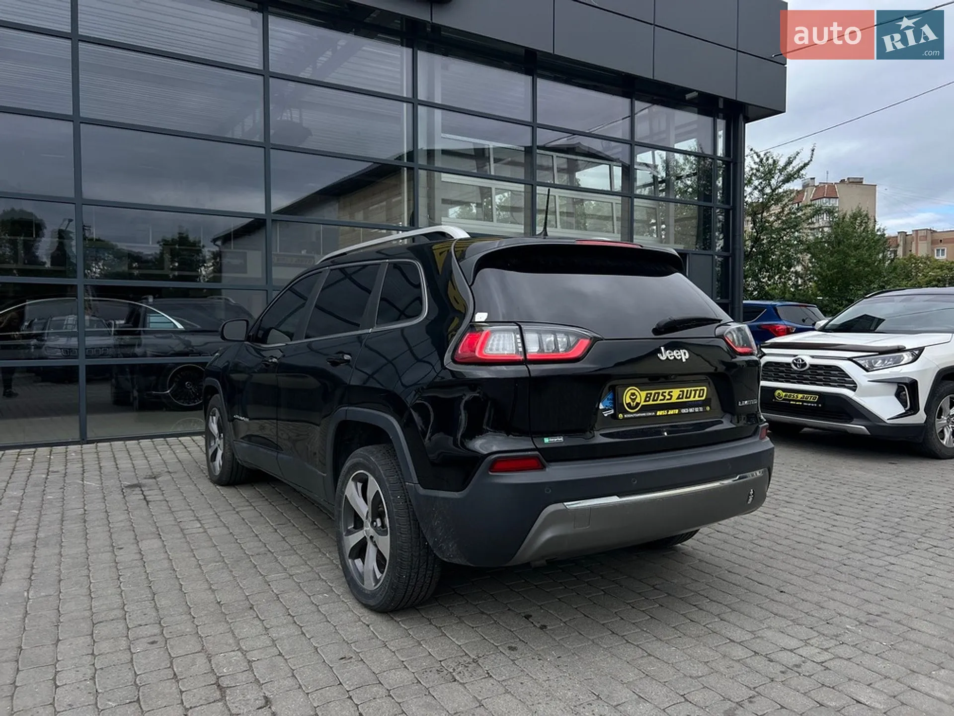 2019 Jeep Cherokee - мініатюра 5
