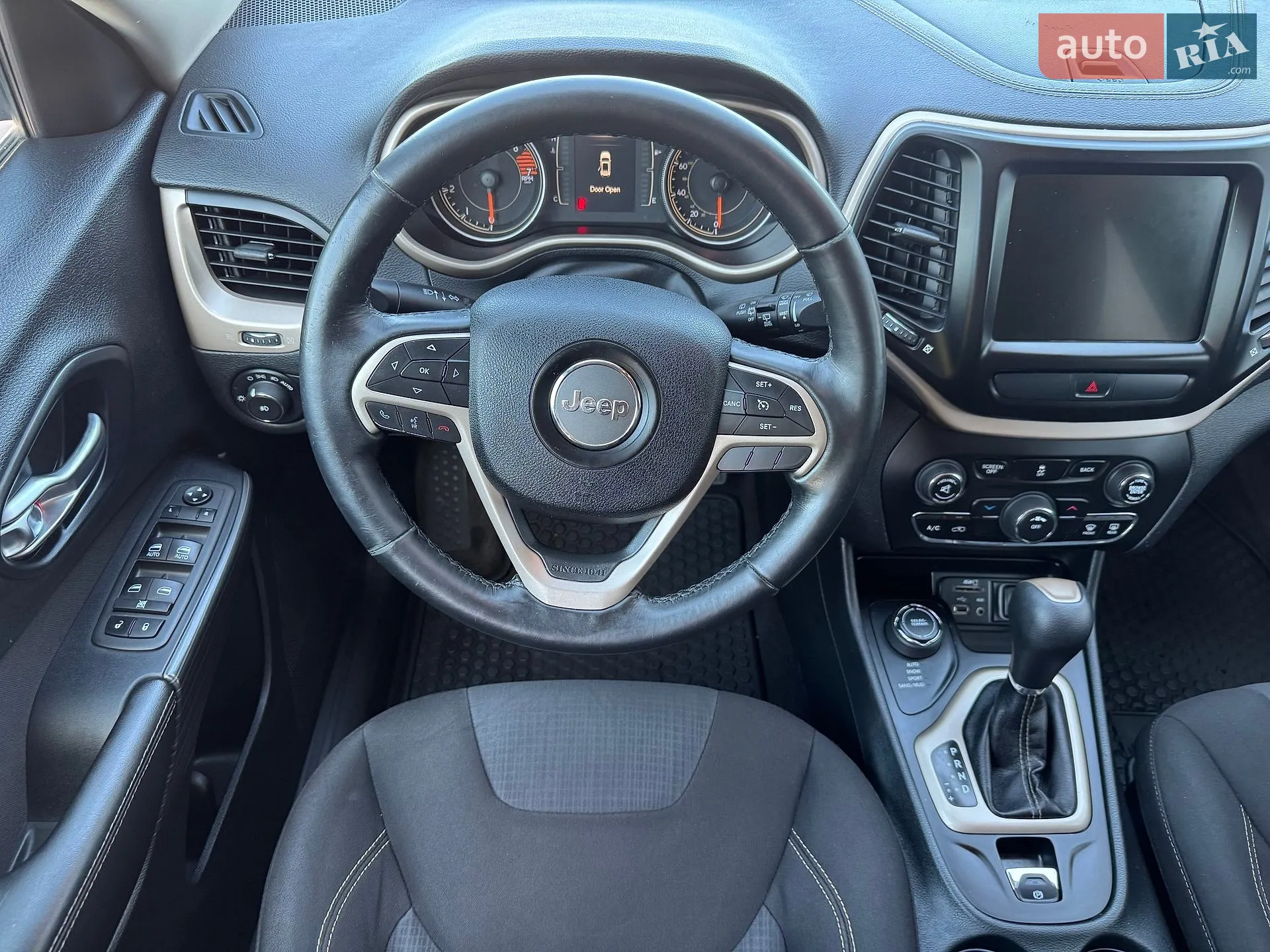 2016 Jeep Cherokee - мініатюра 31