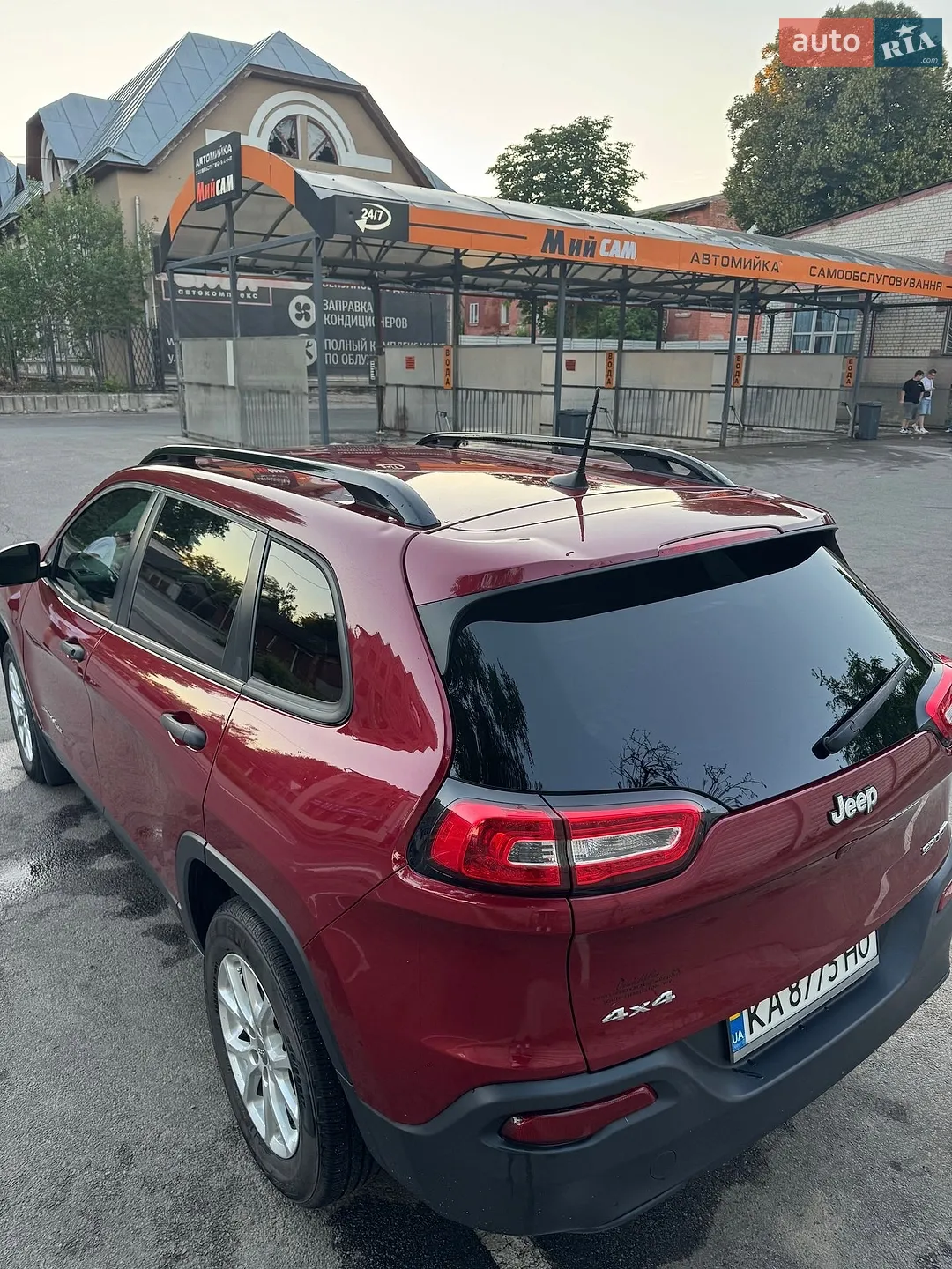 2017 Jeep Cherokee - мініатюра 10