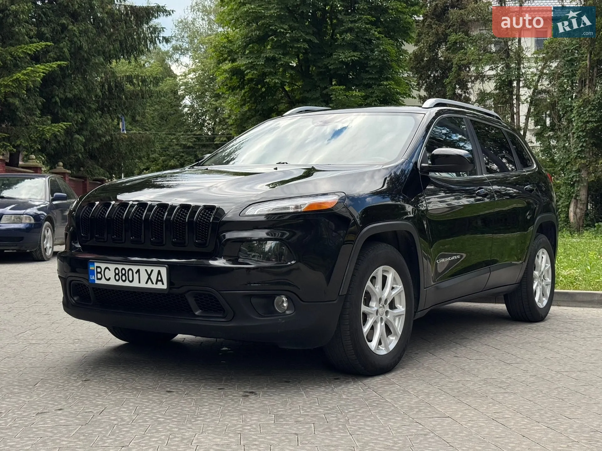 2017 Jeep Cherokee - мініатюра 15