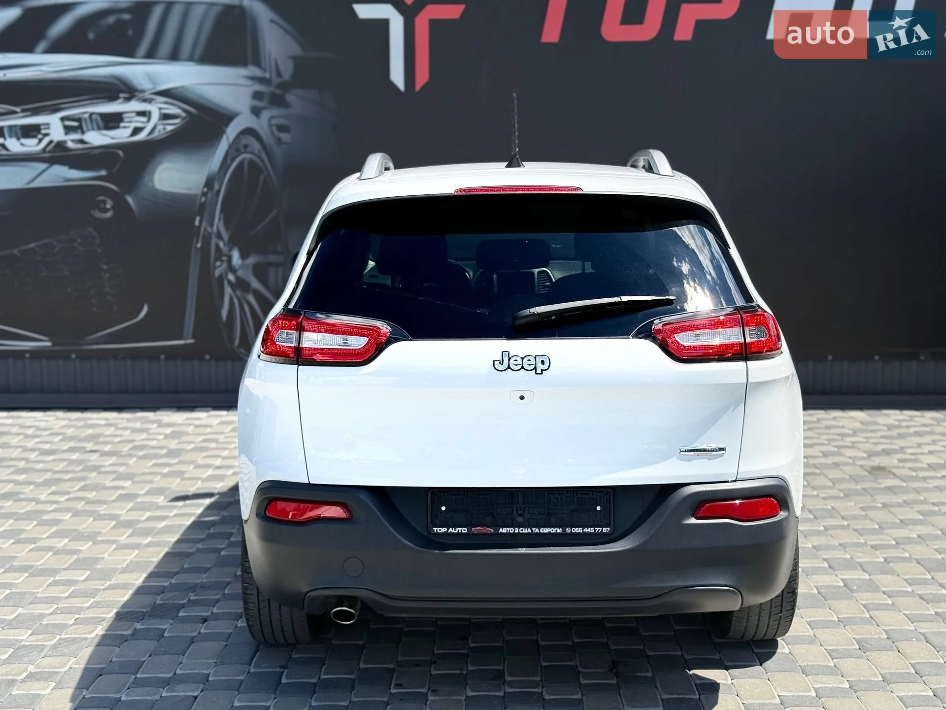 2017 Jeep Cherokee - мініатюра 14