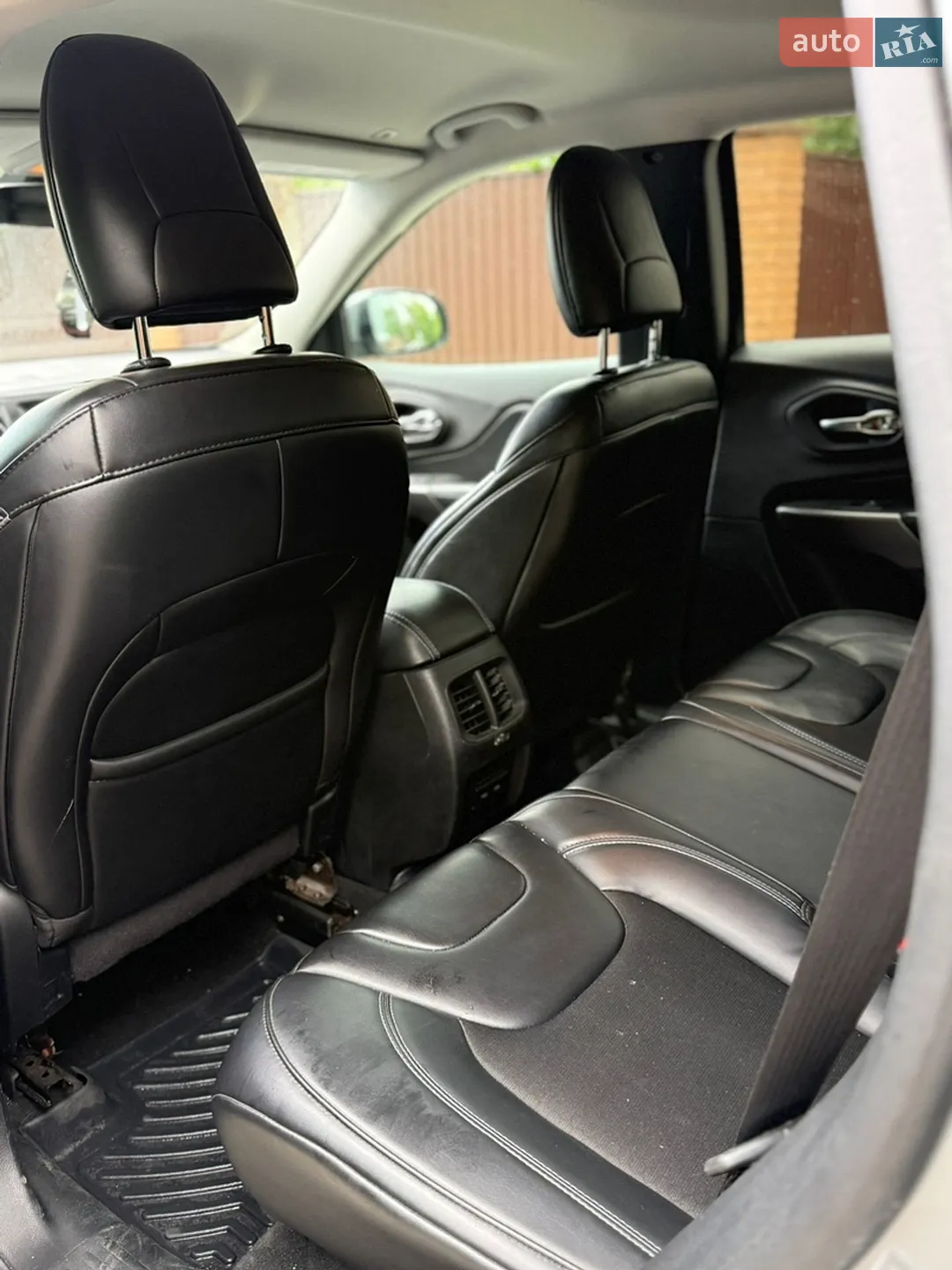 2018 Jeep Cherokee - мініатюра 10