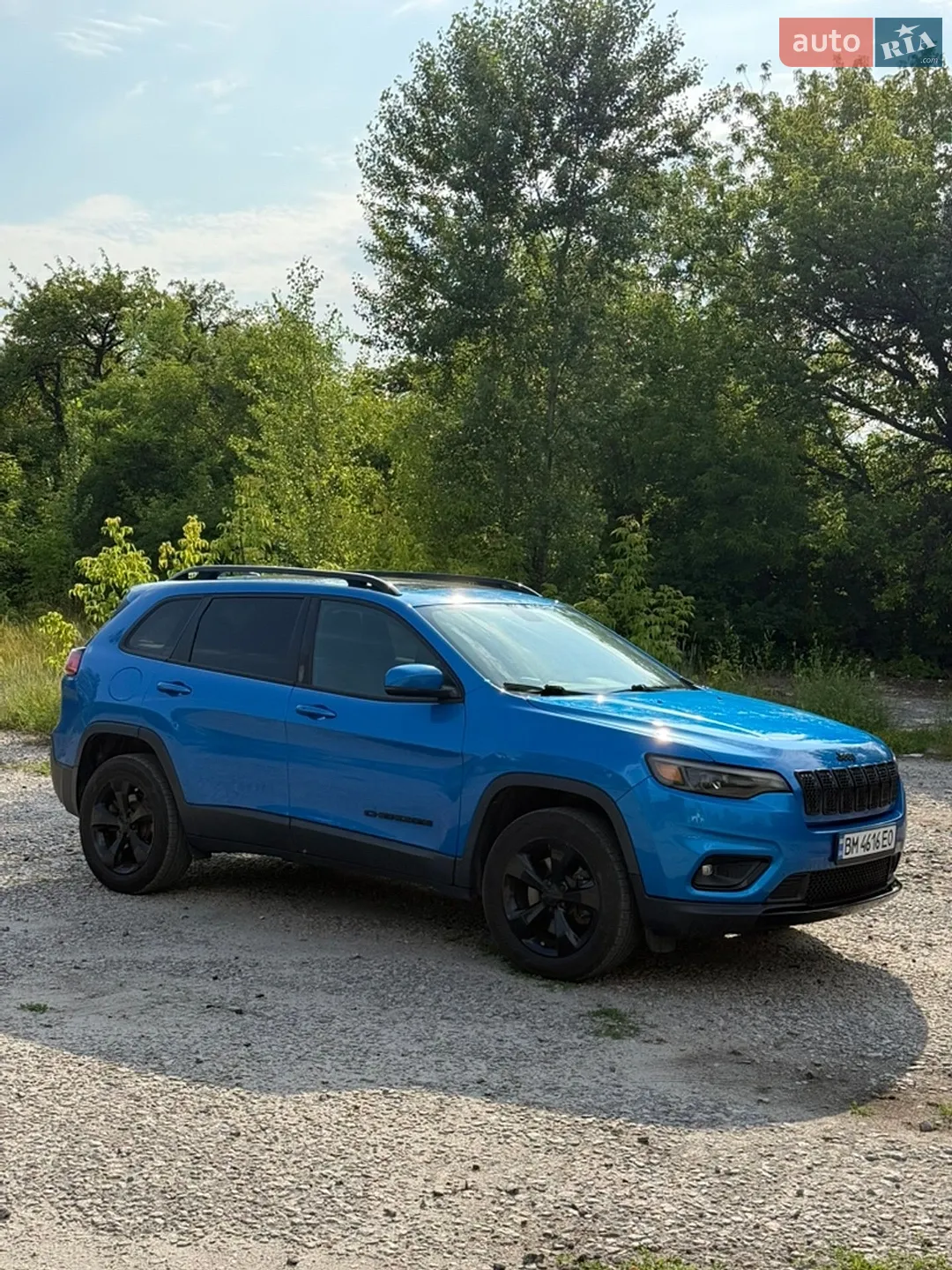 Jeep Cherokee 2019 VIN 1C4PJMLBXLD536919 фото оголошення 2 з 29