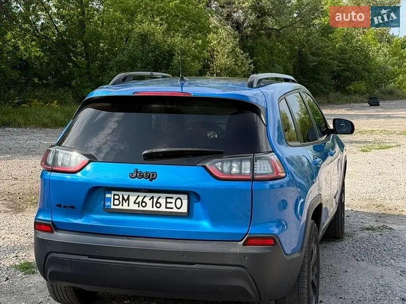 Jeep Cherokee 2019 VIN 1C4PJMLBXLD536919 фото оголошення 5 з 70