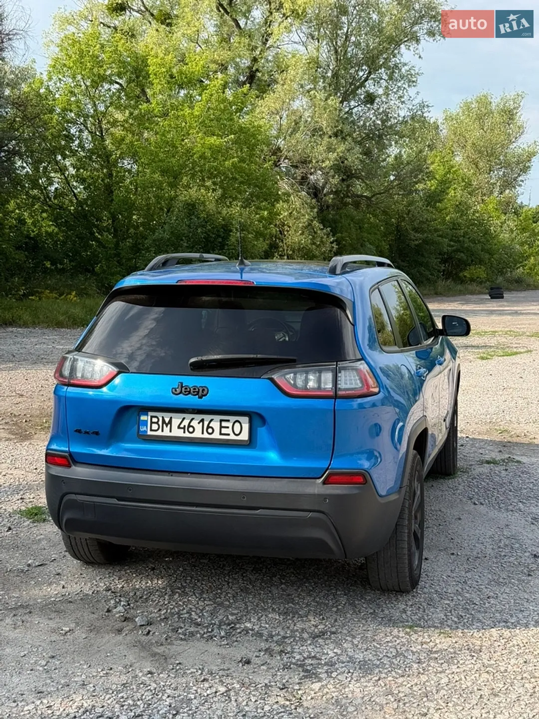 Jeep Cherokee 2019 VIN 1C4PJMLBXLD536919 фото оголошення 5 з 29