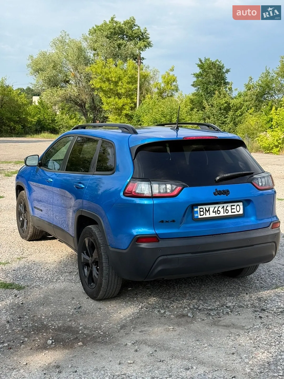 Jeep Cherokee 2019 VIN 1C4PJMLBXLD536919 фото оголошення 6 з 29