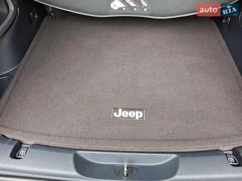 Jeep Cherokee 2014 VIN 1C4PJMDY6EW320088 фото оголошення 28 з 103
