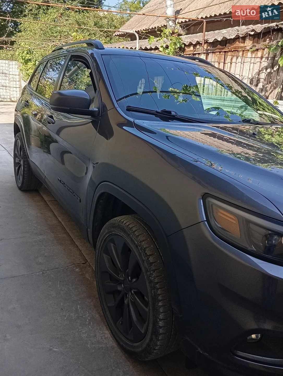 2020 Jeep Cherokee - мініатюра 3