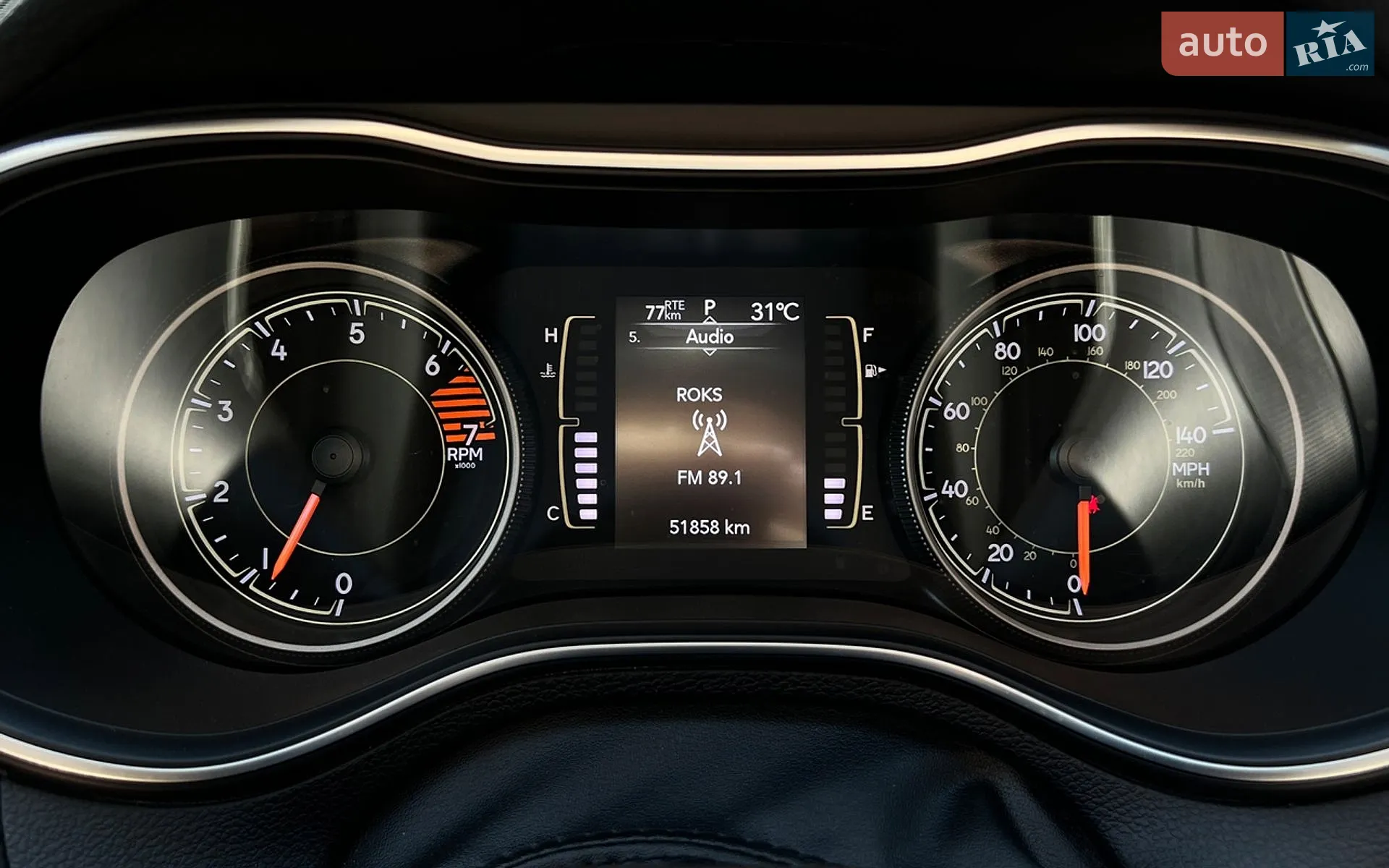 2019 Jeep Cherokee - мініатюра 14