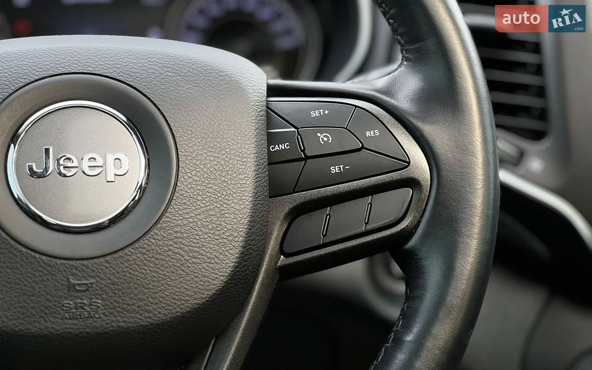 2019 Jeep Cherokee - мініатюра 13