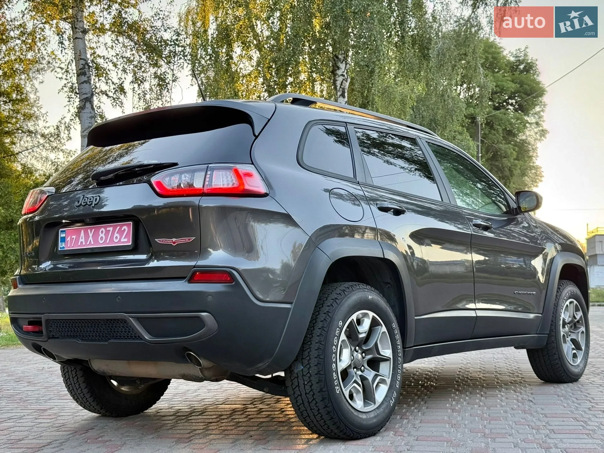 2018 Jeep Cherokee - мініатюра 11
