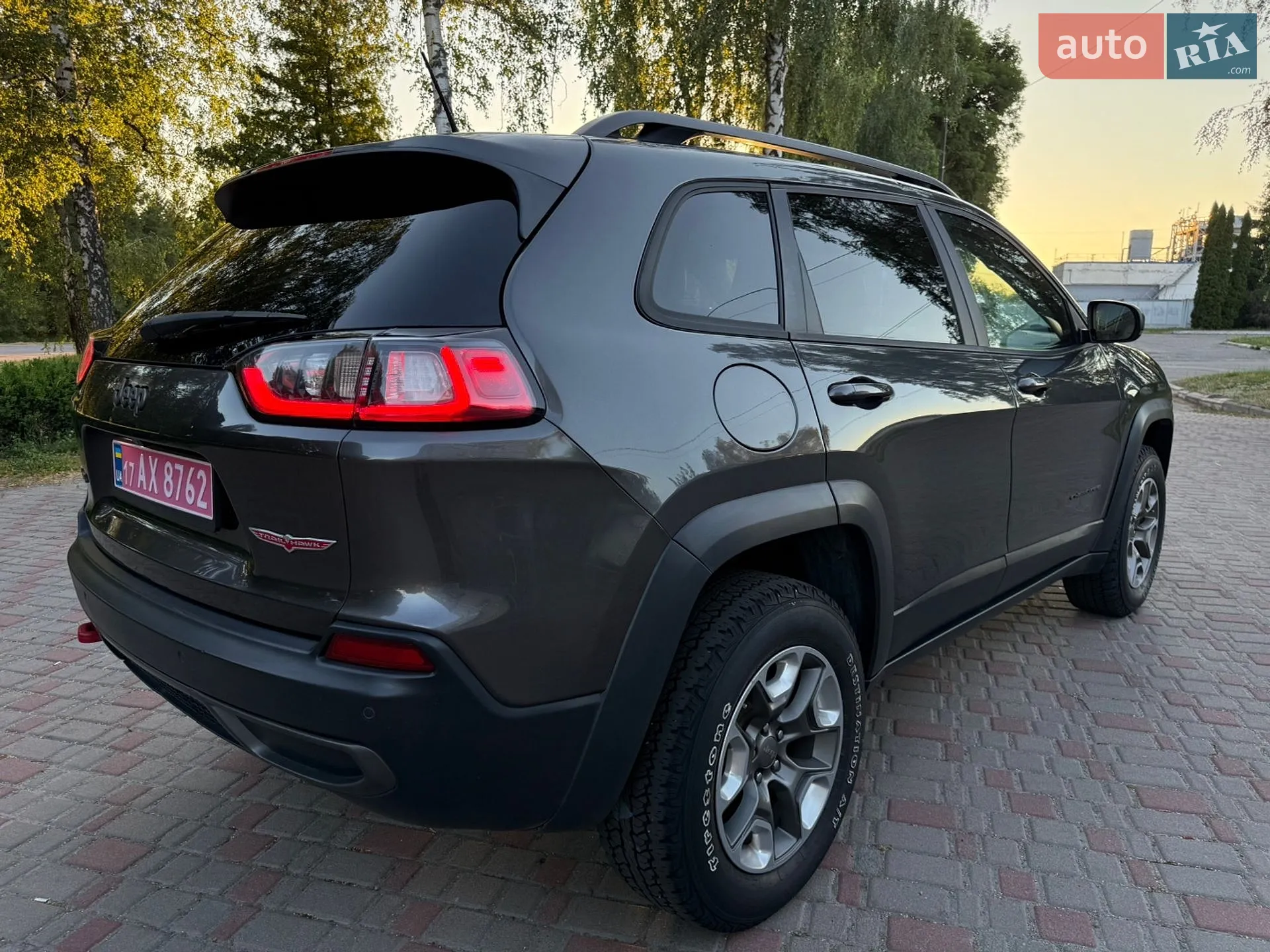 2018 Jeep Cherokee - мініатюра 16