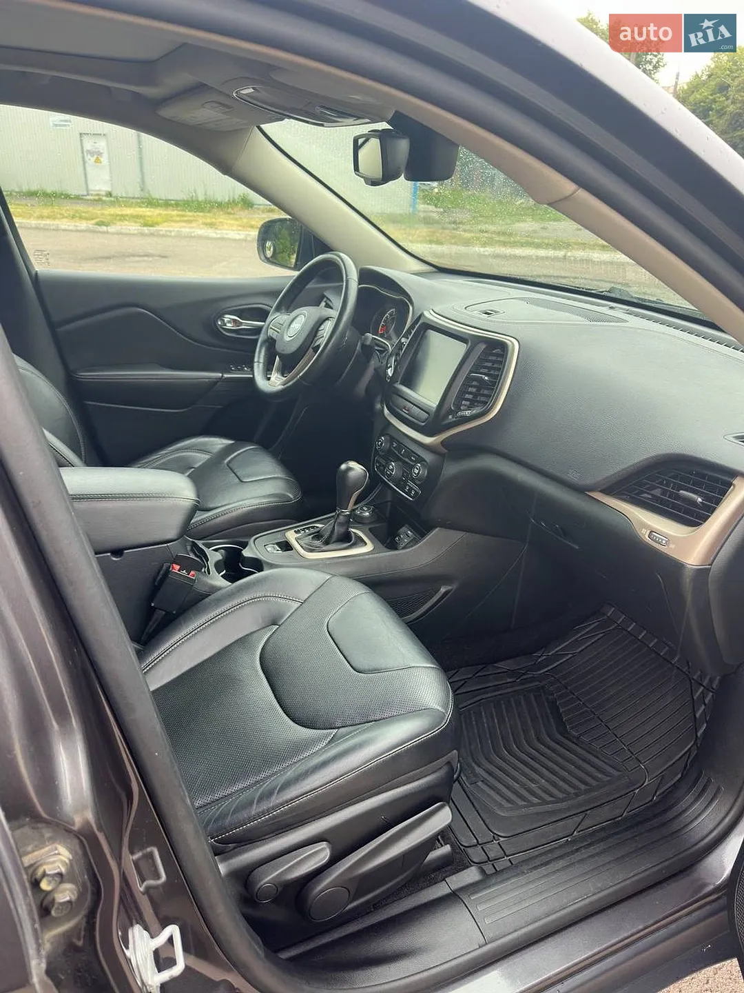 2014 Jeep Cherokee - мініатюра 21