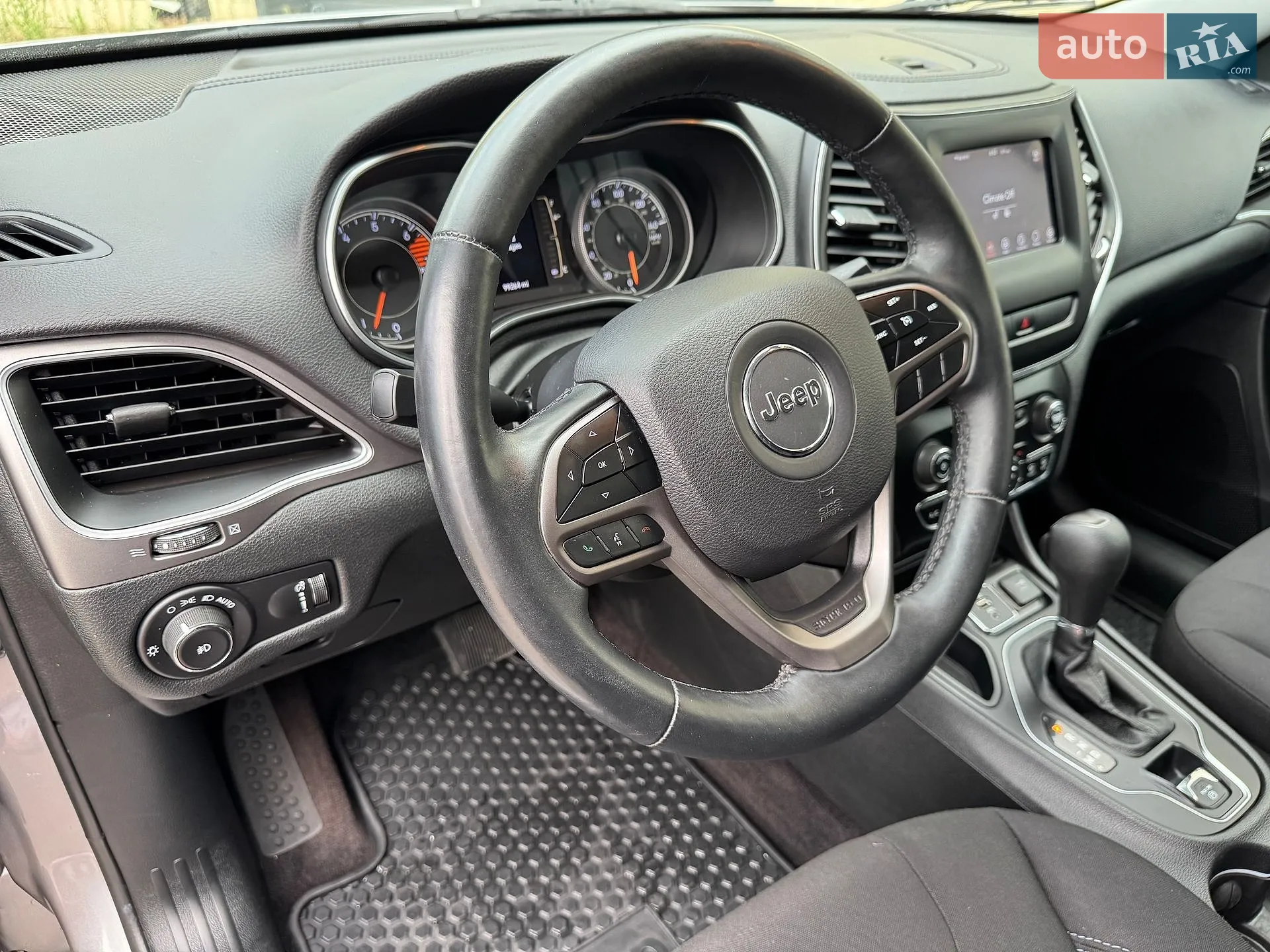 2018 Jeep Cherokee - мініатюра 32
