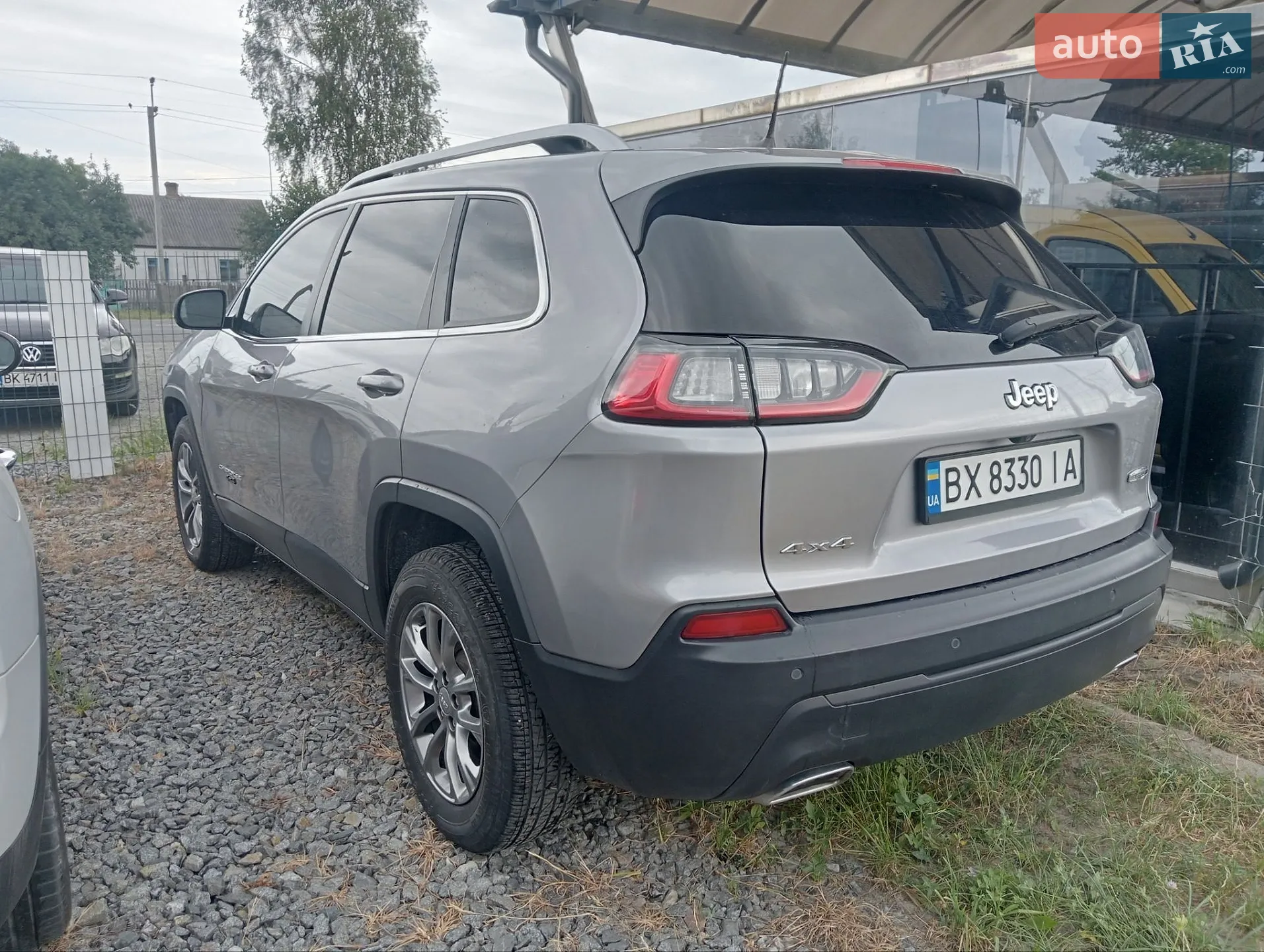 2020 Jeep Cherokee - мініатюра 9