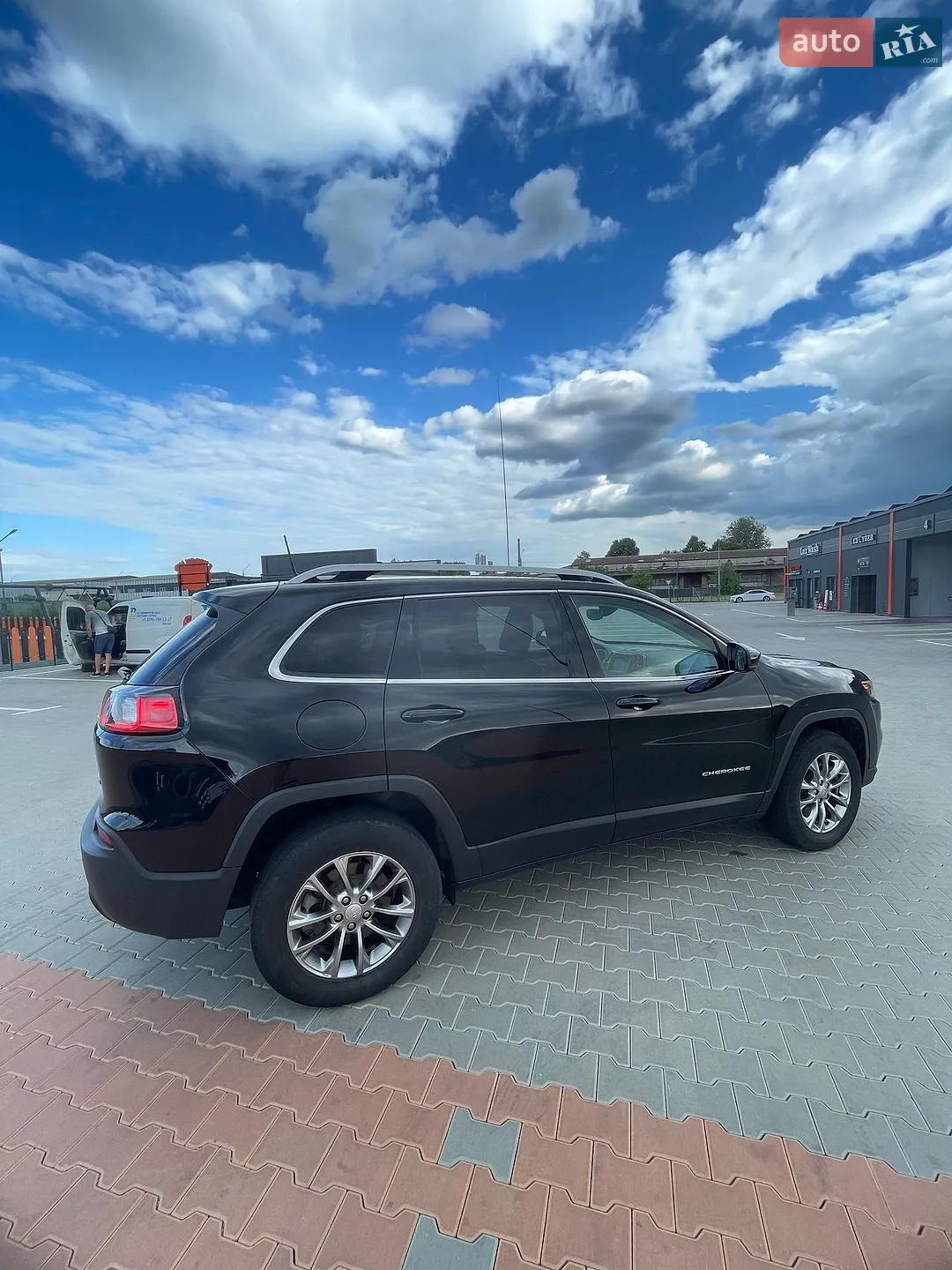 2018 Jeep Cherokee - мініатюра 10