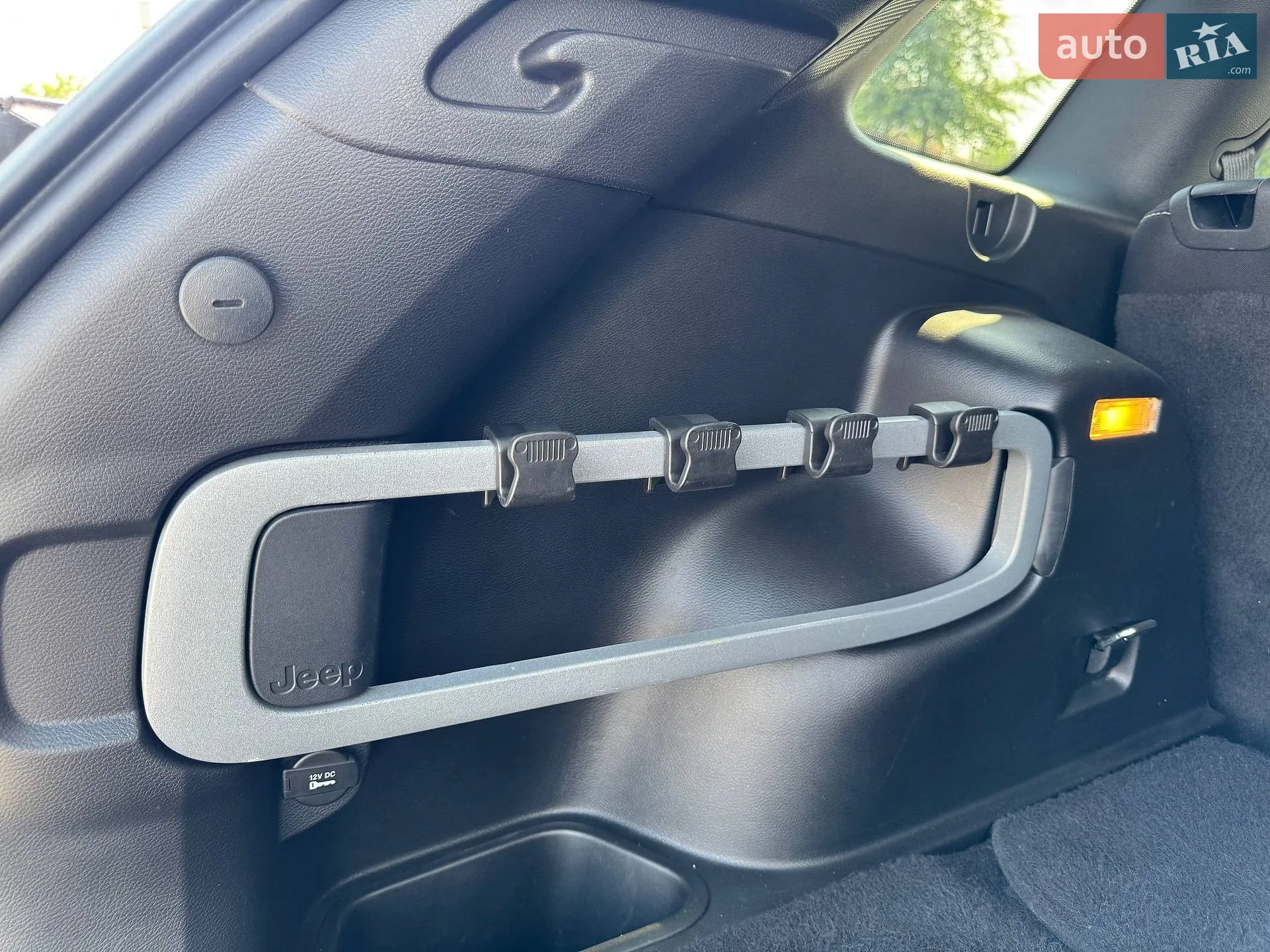 2015 Jeep Cherokee - мініатюра 22