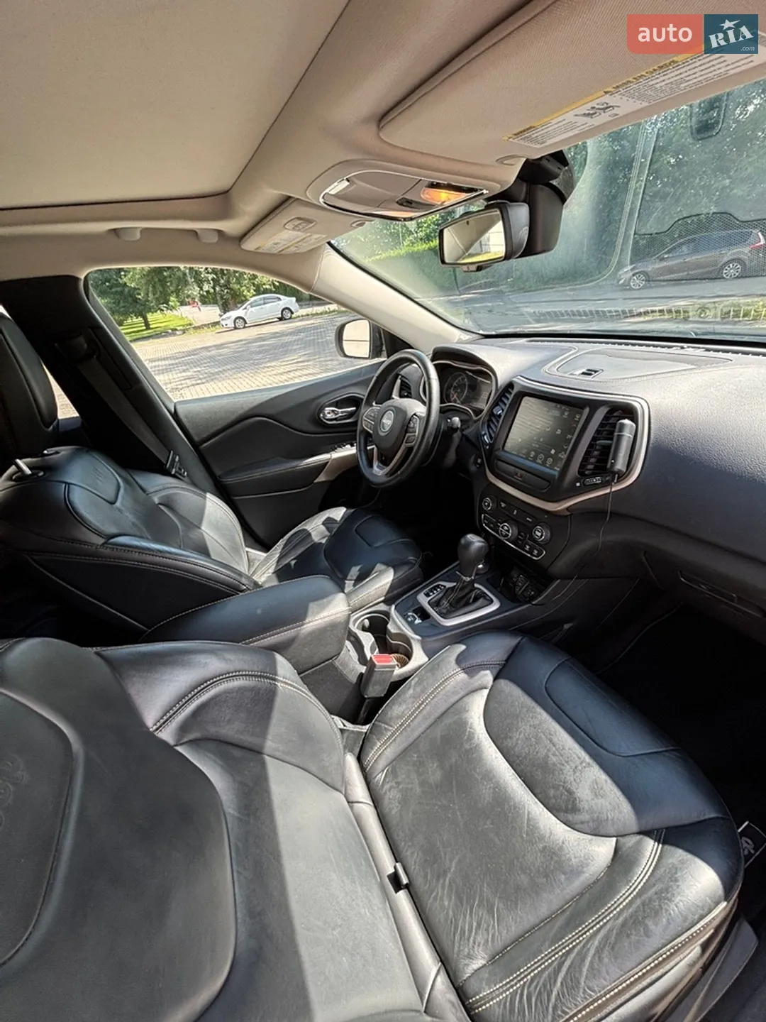 2016 Jeep Cherokee - мініатюра 22