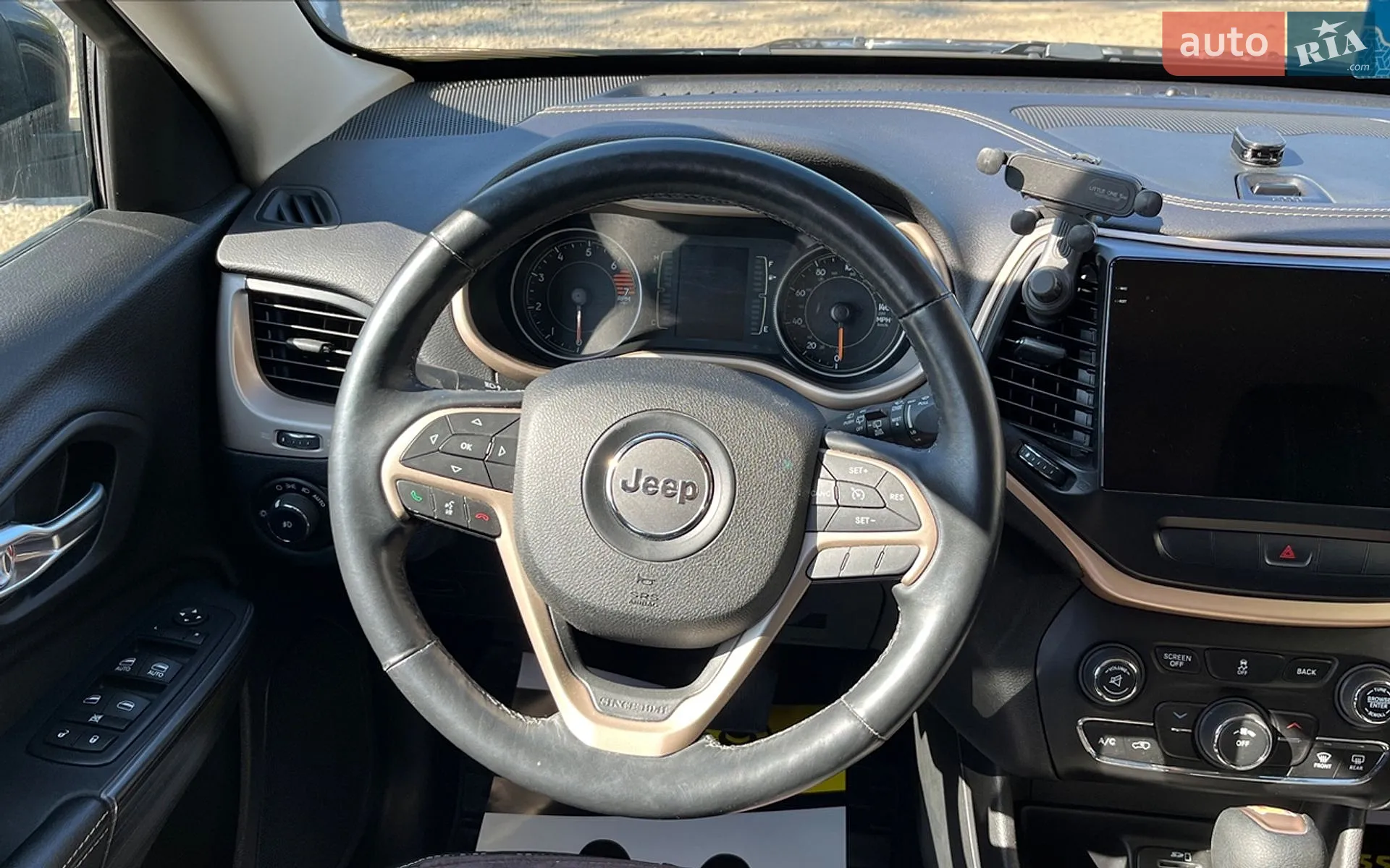 2016 Jeep Cherokee - мініатюра 15