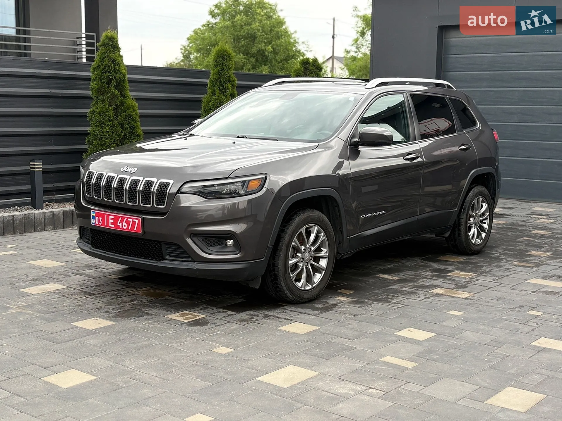 2019 Jeep Cherokee - мініатюра 3