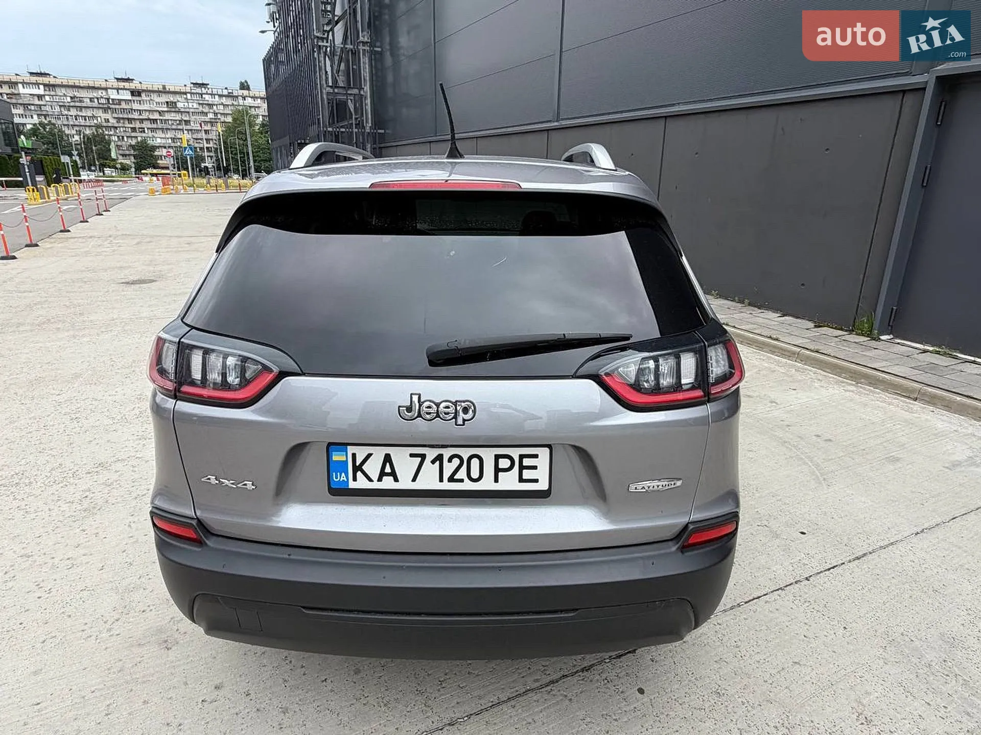 2018 Jeep Cherokee - мініатюра 4
