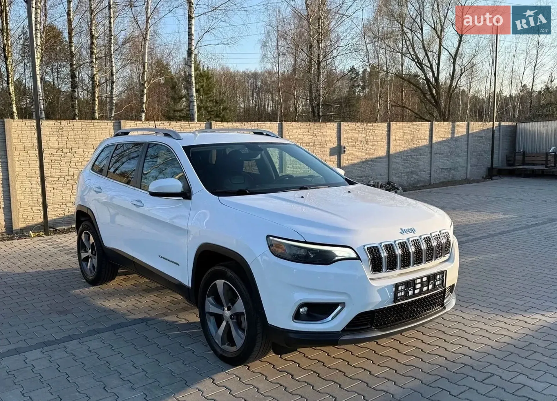 2018 Jeep Cherokee - мініатюра 3