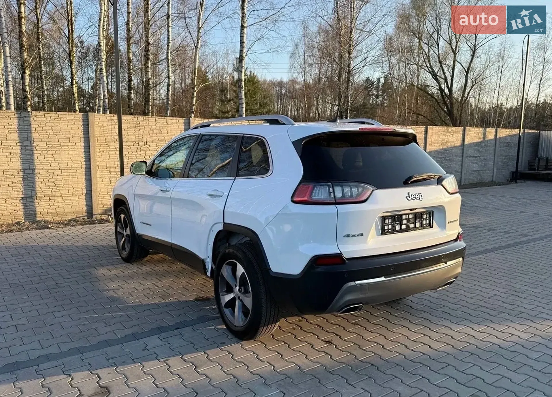 2018 Jeep Cherokee - мініатюра 7