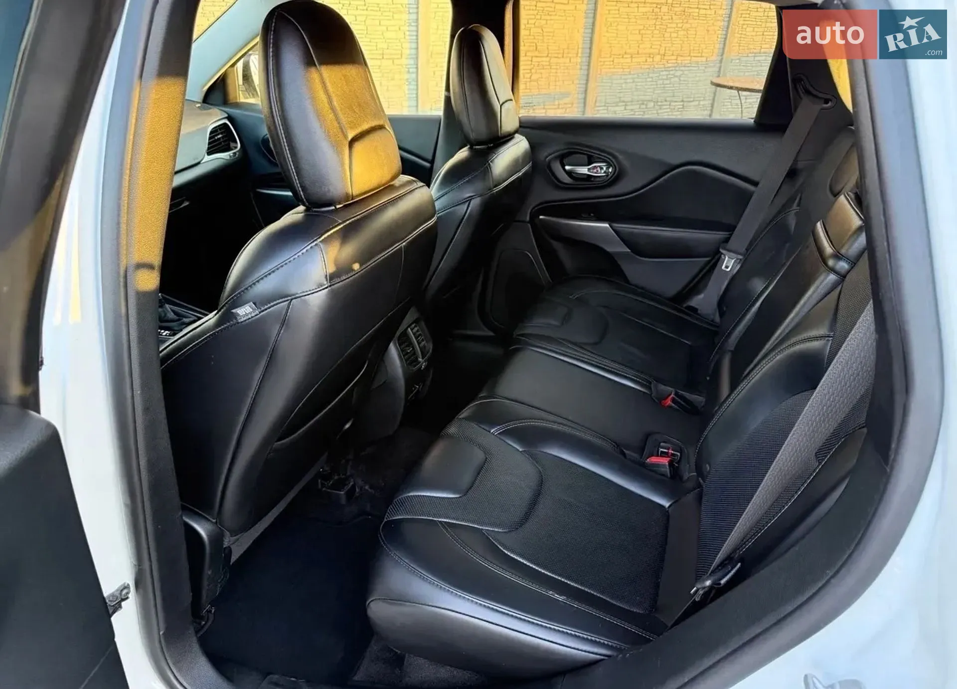 2018 Jeep Cherokee - мініатюра 22