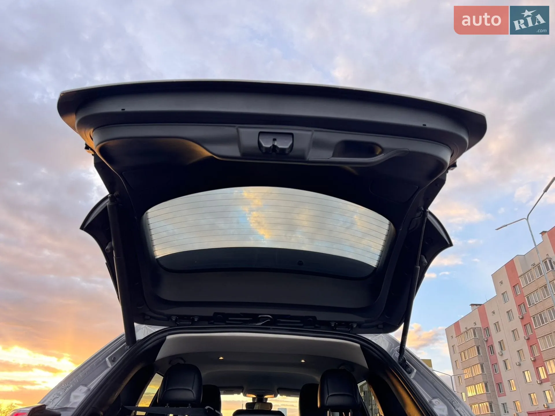 2019 Jeep Cherokee - мініатюра 61