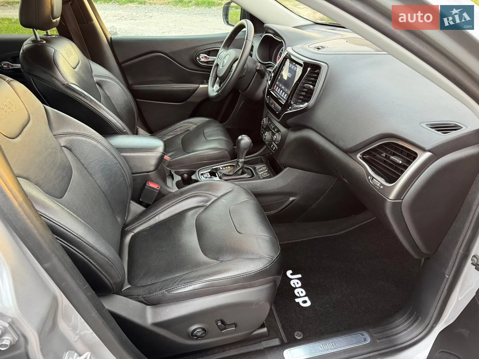 2019 Jeep Cherokee - мініатюра 70