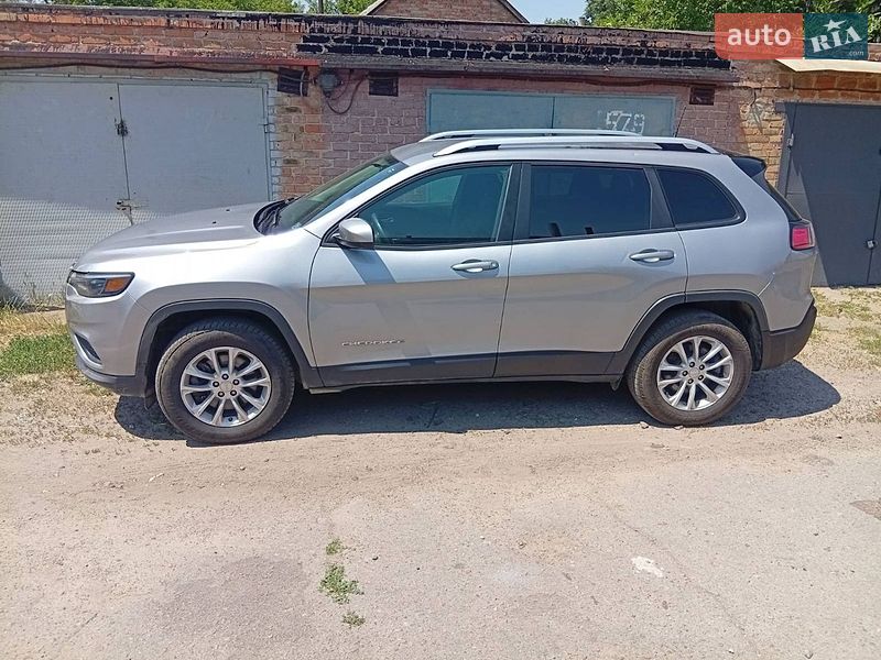 Внедорожник / Кроссовер Jeep Cherokee 2019 в Александрие