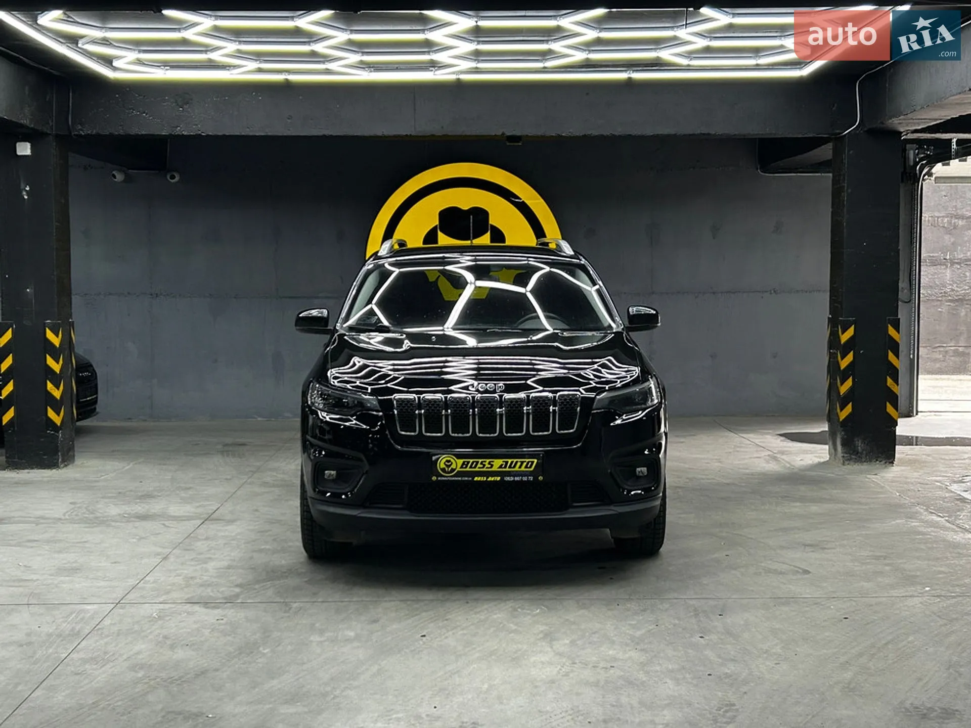 2020 Jeep Cherokee - мініатюра 4